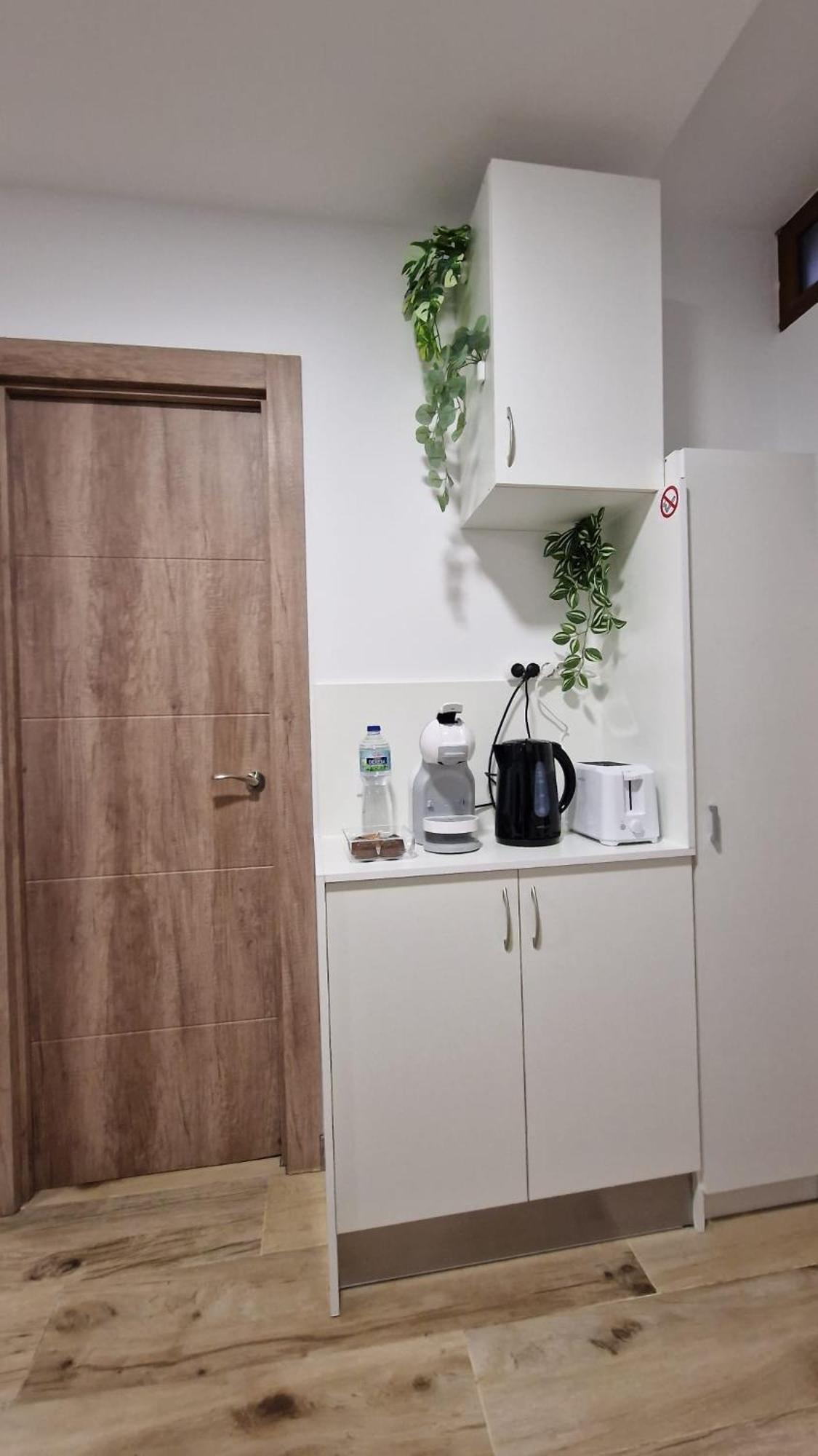 Apartamento Almendrales Madrid Exterior foto