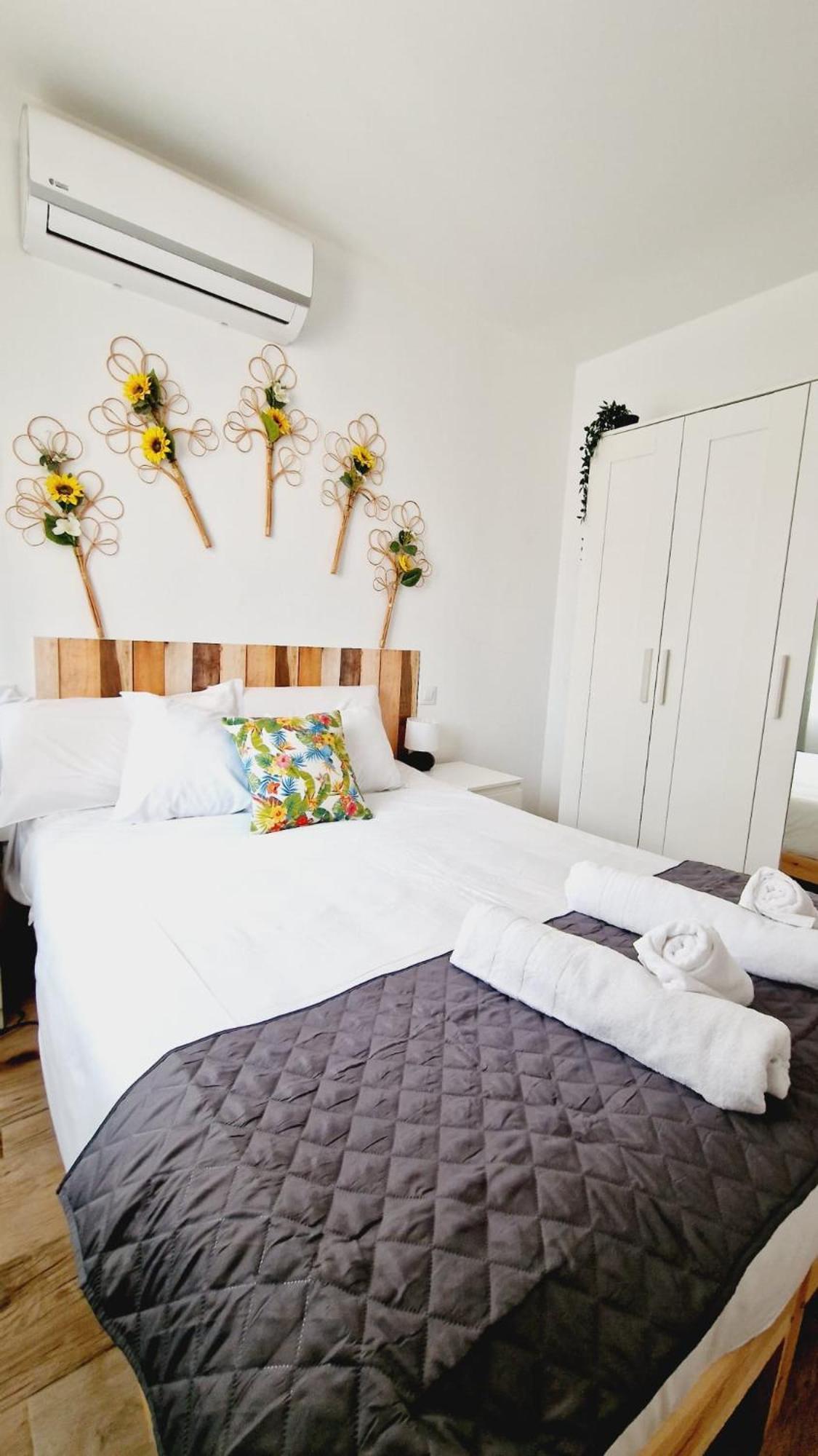 Apartamento Almendrales Madrid Exterior foto